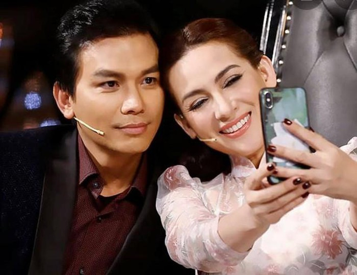 Đăng ảnh bên Phi Nhung từ 20 năm trước, Mạnh Quỳnh nhắn nhủ ngọt ngào ảnh 1 Đăng ảnh bên Phi Nhung từ 20 năm trước, Mạnh Quỳnh nhắn nhủ ngọt ngào ảnh 1
