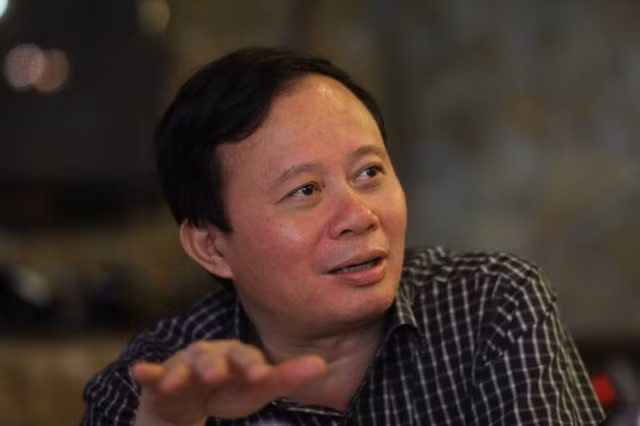 Nhà báo Đỗ Quốc Khánh.