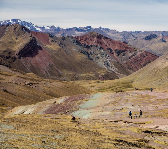 Cảnh thực tế khác xa ảnh chụp lung linh trên mạng ở núi cầu vồng ảnh 5 Cảnh thực tế khác xa ảnh chụp lung linh trên mạng ở núi cầu vồng ảnh 5