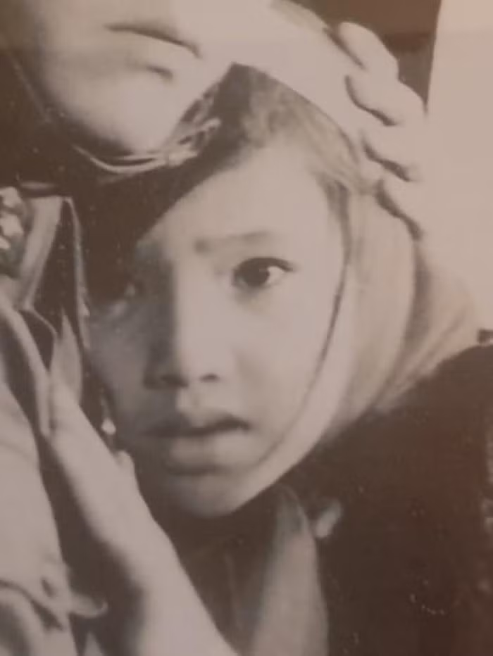 Bị chê gương mặt đơ cứng, NSND Lan Hương thừa nhận thẩm mỹ ảnh 1