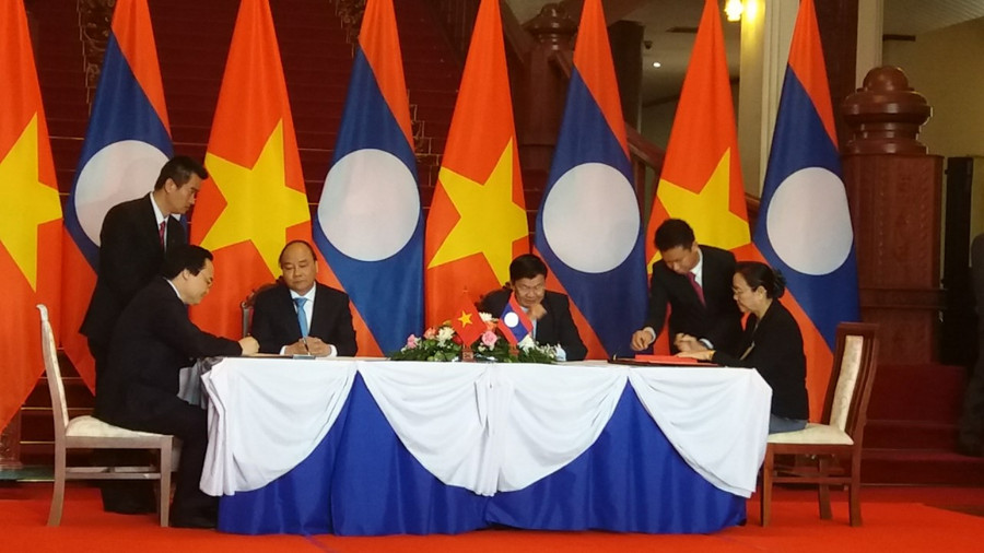 Bộ trưởng Phùng Xuân Nhạ tham dự Kỳ họp Ủy ban liên Chính phủ lần thứ 40 Việt Nam - Lào ảnh 2 Bộ trưởng Phùng Xuân Nhạ tham dự Kỳ họp Ủy ban liên Chính phủ lần thứ 40 Việt Nam - Lào ảnh 2