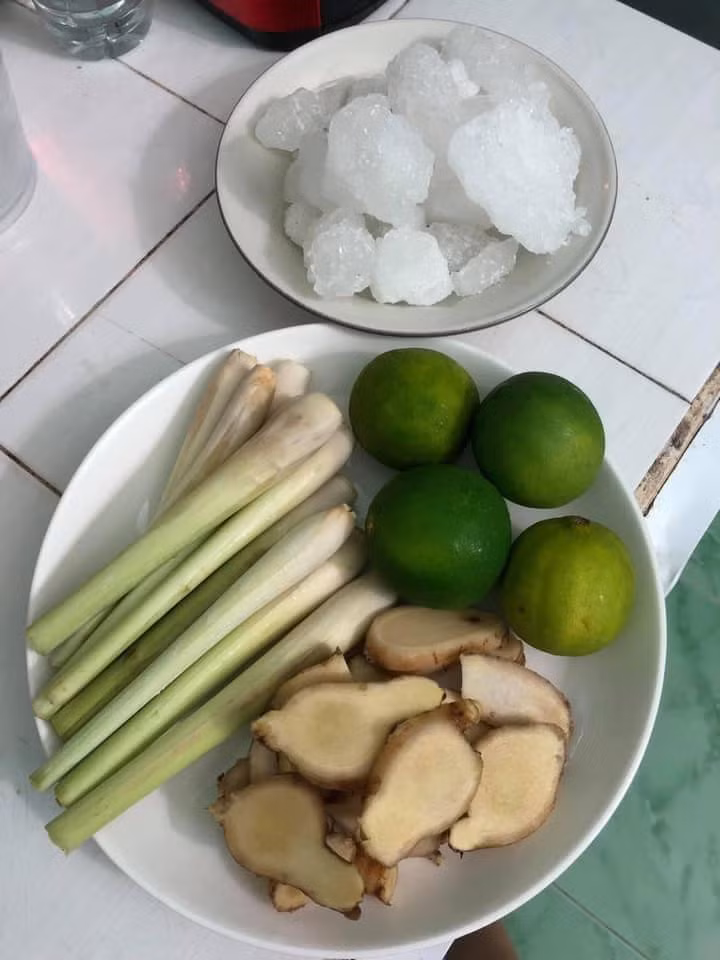 Cách làm nước chanh sả gừng giúp tăng sức đề kháng mùa dịch COVID-19 ảnh 1