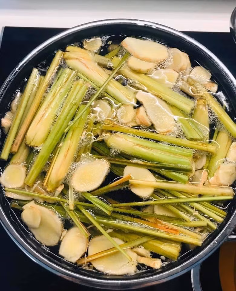 Cách làm nước chanh sả gừng giúp tăng sức đề kháng mùa dịch COVID-19 ảnh 3