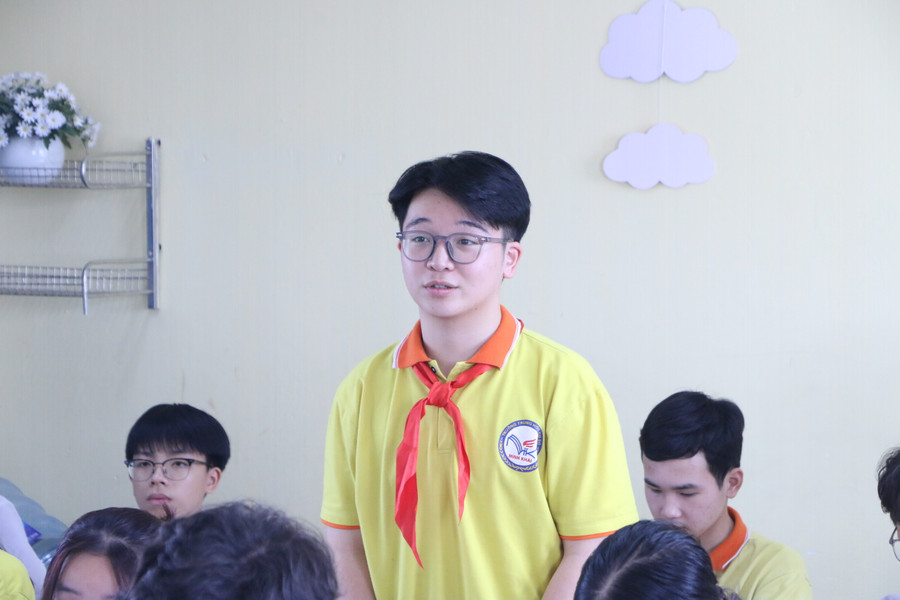 An Huy là học sinh giỏi toàn diện và tích cực tham gia công tác Đội tại trường.