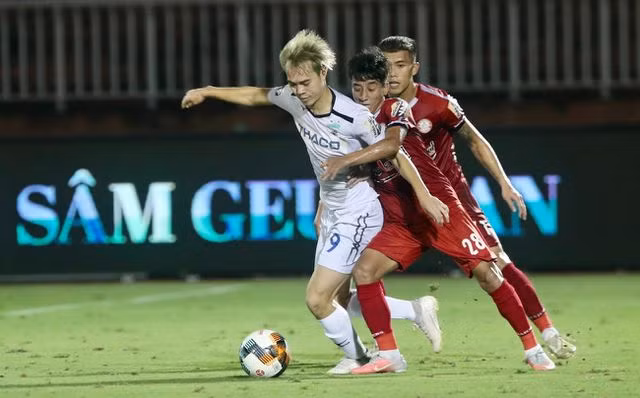 Văn Toàn cũng có thể sang Tây Ban Nha thử việc ở CLB Deportivo Alaves