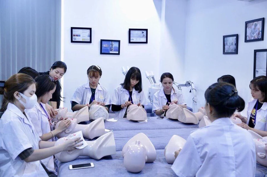 Trường duy nhất TP. HCM cho học sinh nghỉ học hết tháng 3