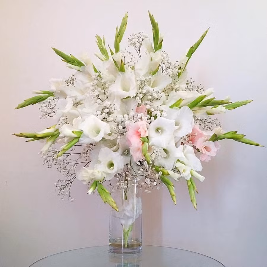 Hoa cắm cho đám cưới.