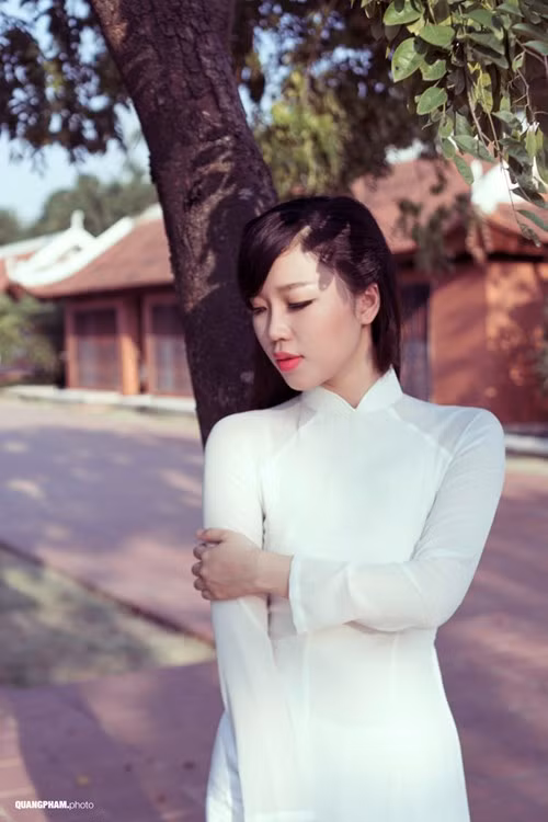 Nữ sinh Việt Nam ấn tượng nuôi ước mơ làm ca sĩ - ảnh 6