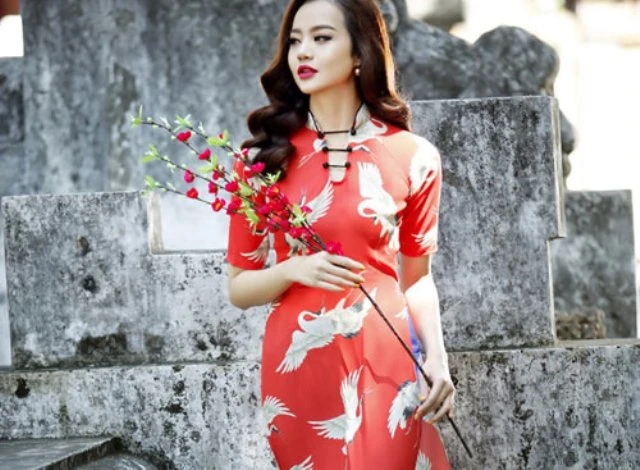 Áo dài cách tân “càn quét” thời trang hè 2016