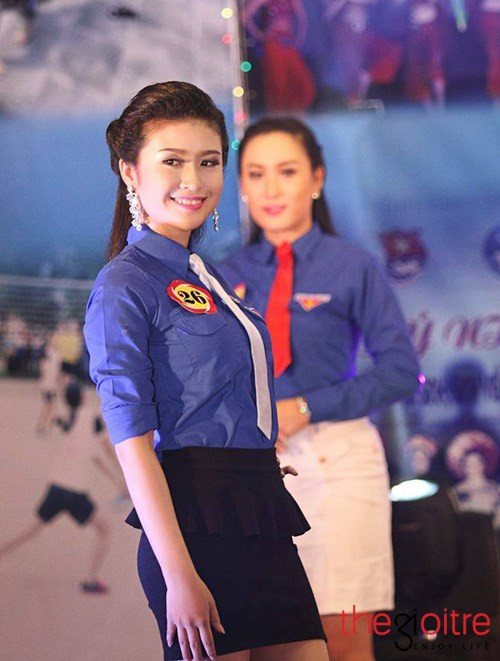 Cô tâm sự: “Mình muốn đi thật nhiều, trải thật nhiều để có kinh nghiệm sống. Đặc biệt những chuyến đi tình nguyện cho mình nhiều thứ, được học hỏi, giao lưu và giúp đỡ những người khó khăn. Cảm giác thoải mái, an yên lắm". Cô tâm sự: “Mình muốn đi thật nhiều, trải thật nhiều để có kinh nghiệm sống. Đặc biệt những chuyến đi tình nguyện cho mình nhiều thứ, được học hỏi, giao lưu và giúp đỡ những người khó khăn. Cảm giác thoải mái, an yên lắm".