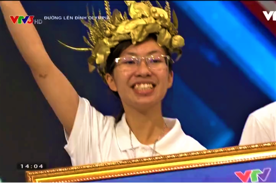 Nữ sinh Nguyễn Thị Thu Hằng mang cầu truyền hình chung kết năm Olympia năm thứ 20 về Ninh Bình Nữ sinh Ninh Bình vào chung kết Đường lên đỉnh Olympia năm thứ 20