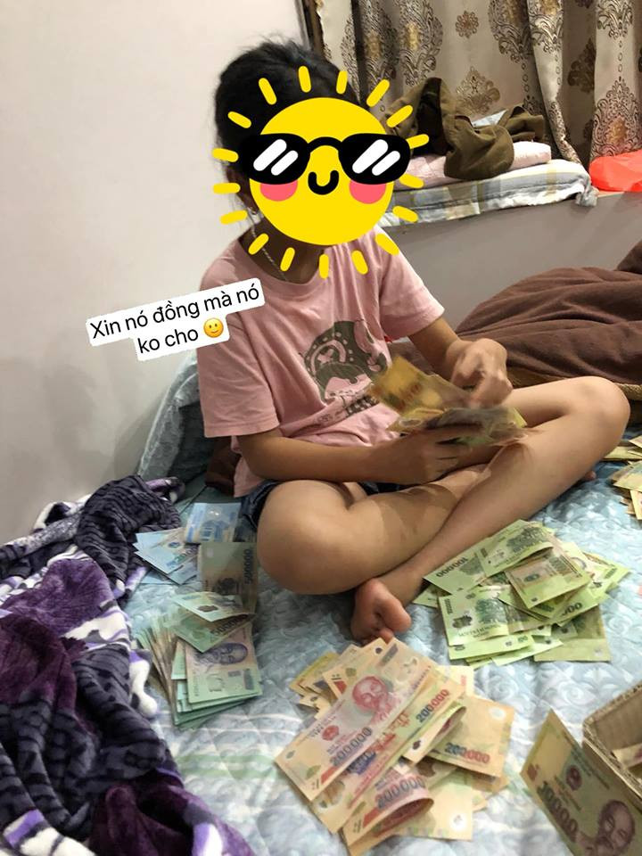 Khoe tiền lì xì của bạn đi