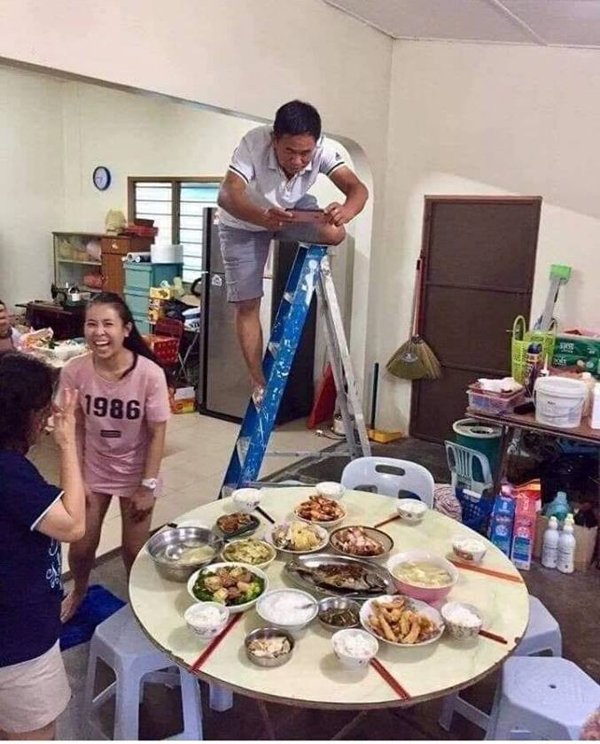 Khi cha mẹ bạn sống ảo