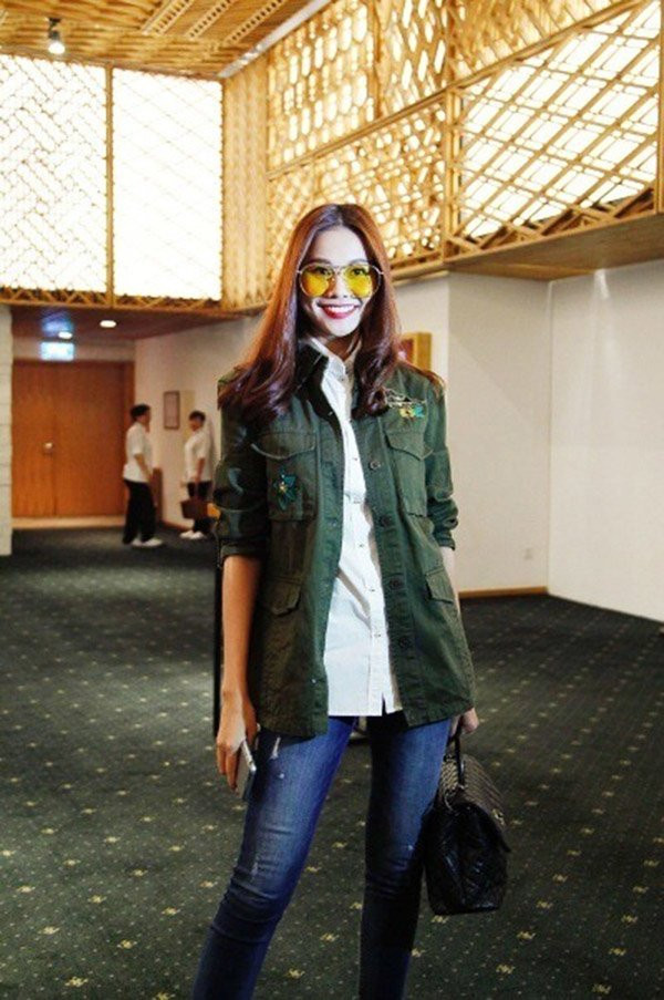 Những kiểu áo khoác nhẹ mùa thu không thể thiếu trong tủ đồ các chị em ảnh 17 nhung kieu ao khoac nhe mua thu khong the thieu trong tu do cua cac chi em - 18