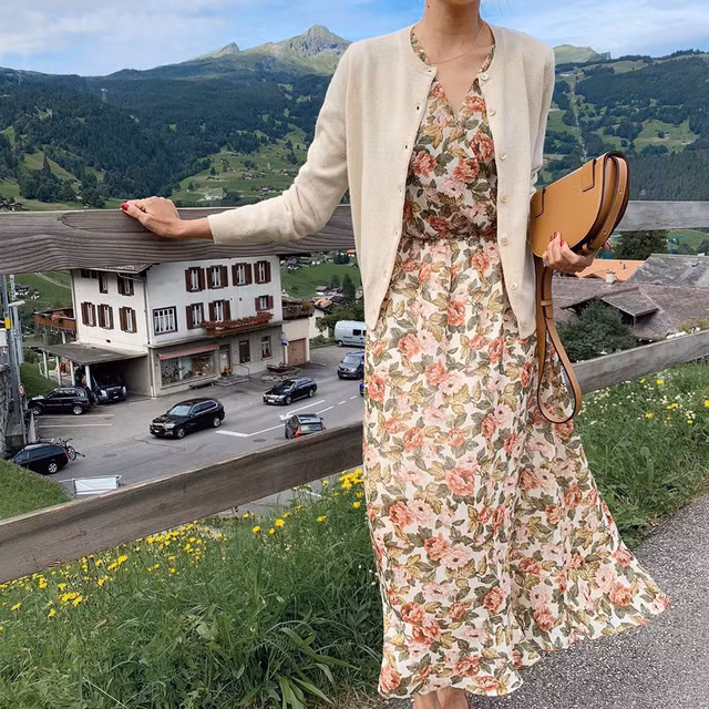 5 cách diện cardigan cực xinh dành cho chị em để ra đường tận hưởng ngày gió lạnh đầu mùa - Ảnh 2.