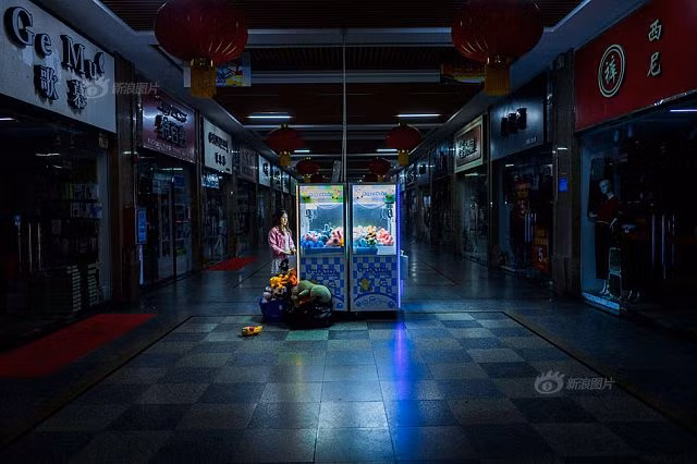 Bất chấp nghi hoặc về sở thích kỳ lạ, cô gái bỏ hơn trăm triệu đồng gắp ngàn con thú bông để nhận ra bài học cuộc sống quý giá - Hình 3