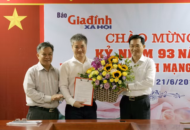 Nhà báo Trần Tuấn Linh được bổ nhiệm làm Tổng Biên tập Báo Gia đình và Xã hội ảnh 1