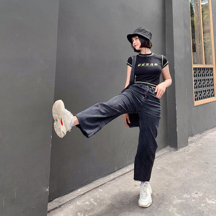 4 công thức lười biếng cứ mặc lên là auto xinh và sành điệu, bảo sao các nàng thi nhau diện ầm ầm từ đầu hè đến giờ - Ảnh 17. 4 công thức lười biếng cứ mặc lên là auto xinh và sành điệu, bảo sao các nàng thi nhau diện ầm ầm từ đầu hè đến giờ - Ảnh 17.