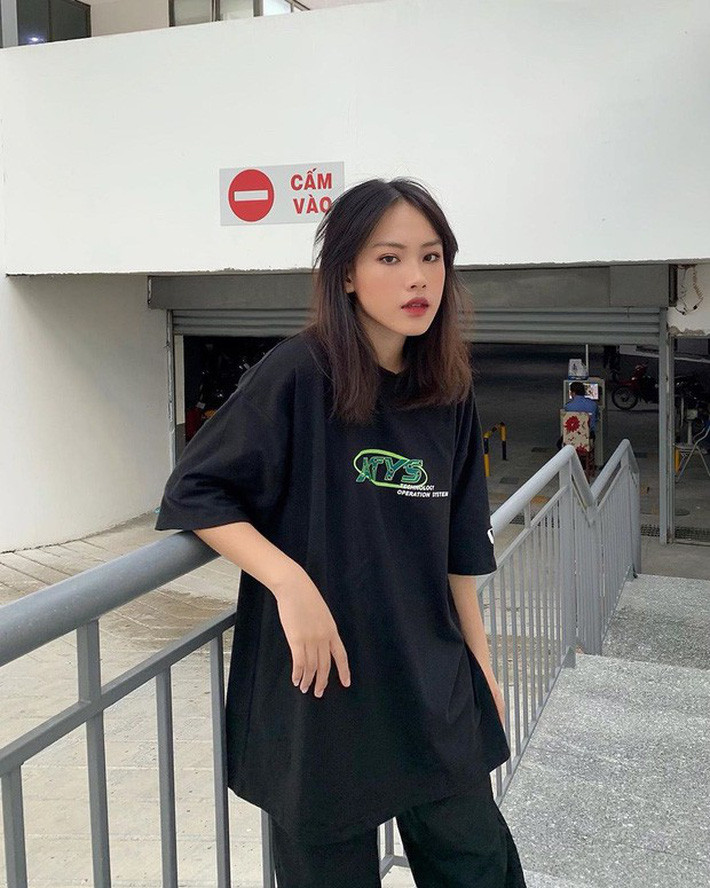 4 công thức lười biếng cứ mặc lên là auto xinh và sành điệu, bảo sao các nàng thi nhau diện ầm ầm từ đầu hè đến giờ - Ảnh 3. 4 công thức lười biếng cứ mặc lên là auto xinh và sành điệu, bảo sao các nàng thi nhau diện ầm ầm từ đầu hè đến giờ - Ảnh 3.