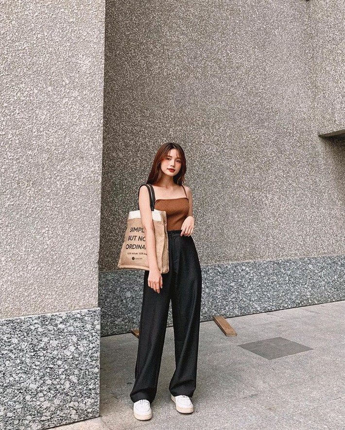 4 công thức lười biếng cứ mặc lên là auto xinh và sành điệu, bảo sao các nàng thi nhau diện ầm ầm từ đầu hè đến giờ - Ảnh 6. 4 công thức lười biếng cứ mặc lên là auto xinh và sành điệu, bảo sao các nàng thi nhau diện ầm ầm từ đầu hè đến giờ - Ảnh 6.