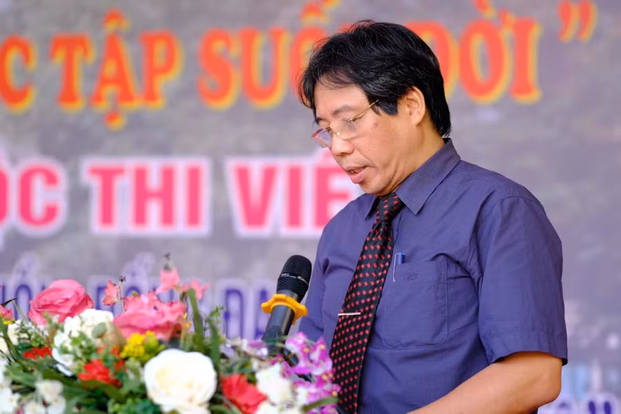 Ông Tạ Ngọc Thắng- Trưởng phòng GD&ĐT quận Đống Đa phát động cuộc thi