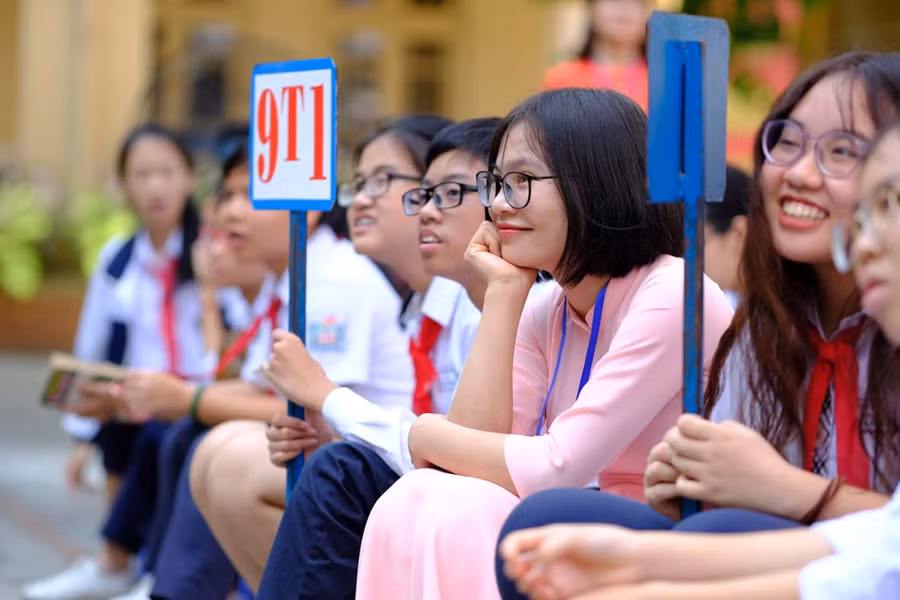 Các em học sinh hào hứng với cuộc thi