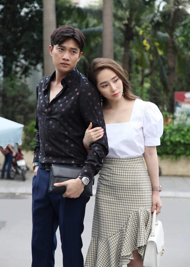 Là chuyên gia tư vấn tài chính cao cấp, nhưng Nhã bị chê phong cách kém sang ảnh 15 Là chuyên gia tư vấn tài chính cao cấp, nhưng Nhã bị chê phong cách kém sang ảnh 15