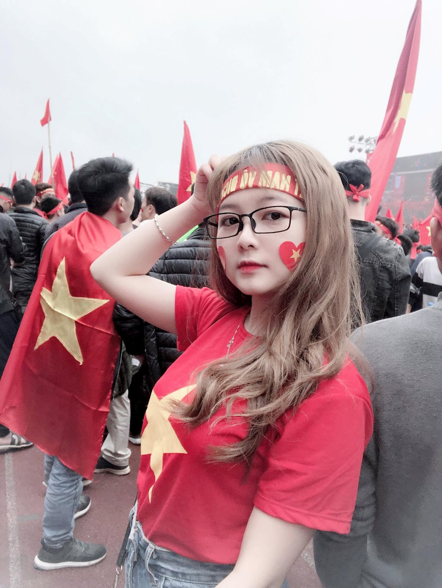 9X Hải Dương bị “khủng bố tin nhắn” vì quá xinh ảnh 4 9X Hải Dương bị “khủng bố tin nhắn” vì quá xinh ảnh 4