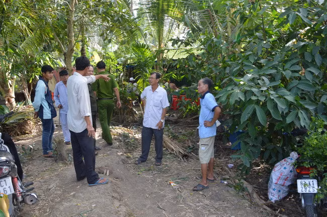 Mâu thuẫn với vợ sát hại mẹ vợ và em vợ