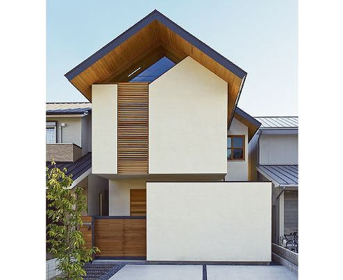 Mẫu nhà mái tam giác phá cách vẫn đẹp mê mẩn - ảnh 2