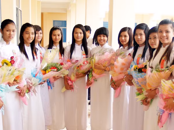 Sở GD&ĐT Ninh Thuận nghiêm cấm cơ sở giáo dục vận động thu tiền trong dịp 20/11