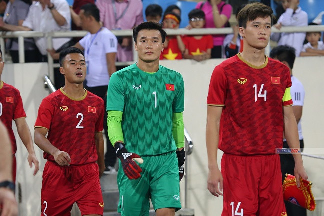 Thủ môn Bùi Tiến Dũng khát khao giành được tấm HVC Sea Games