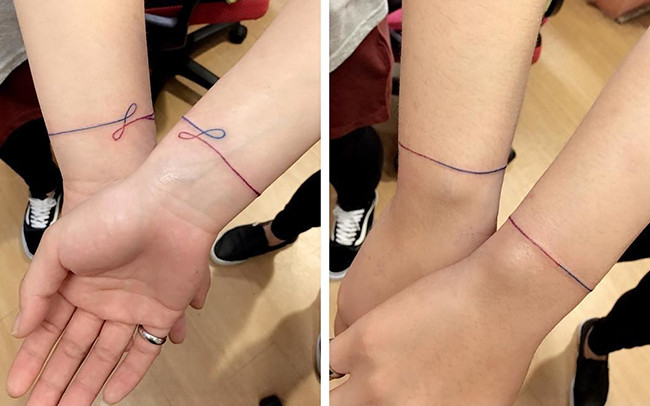 Gợi ý những hình xăm đôi độc đáo dành cho những cặp đôi đang yêu nhau ảnh 1 Gợi ý những hình xăm đôi độc đáo dành cho những cặp đôi đang yêu nhau ảnh 1