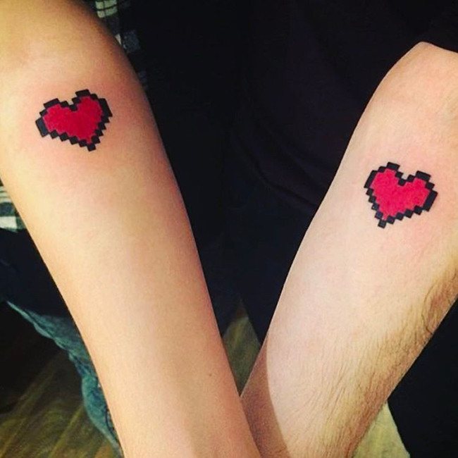 Gợi ý những hình xăm đôi độc đáo dành cho những cặp đôi đang yêu nhau ảnh 17 Gợi ý những hình xăm đôi độc đáo dành cho những cặp đôi đang yêu nhau ảnh 17