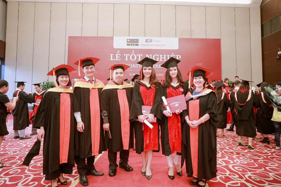 Phương pháp giảng dạy hiện đại, kết hợp linh hoạt giữa học thuật và ứng dụng thực tiễn cùng các hoạt động ngoại khóa tại FSB đã tạo nên nét hấp dẫn riêng cho các chương trình đào tạo của Viện