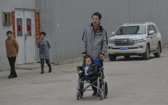 Hai phụ nữ U40 chỉ cao 75cm vẫn lấy chồng như ý, thu nhập hàng tháng gần 200 triệu đồng ảnh 5