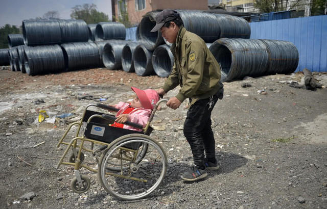 Hai phụ nữ U40 chỉ cao 75cm vẫn lấy chồng như ý, thu nhập hàng tháng gần 200 triệu đồng ảnh 6