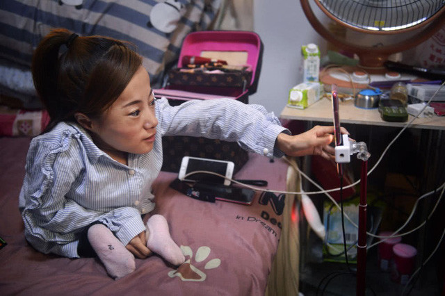 Hai phụ nữ U40 chỉ cao 75cm vẫn lấy chồng như ý, thu nhập hàng tháng gần 200 triệu đồng ảnh 7