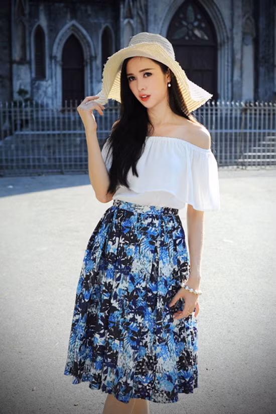 4 cách phối đồ với chân váy hoa xòe siêu xinh ảnh 4