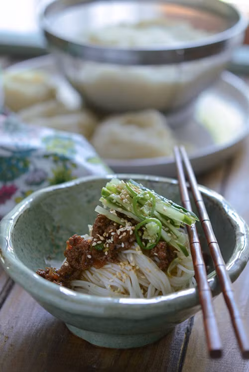 bún trộn, món ngon, món ăn sáng, mẹ đảm