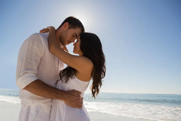Mọi người đàn ông đều bị kích thích bởi mùi hương ngọt ngào của một người phụ nữ. (Ảnh: ITN) Mọi người đàn ông đều bị kích thích bởi mùi hương ngọt ngào của một người phụ nữ. (Ảnh: ITN)