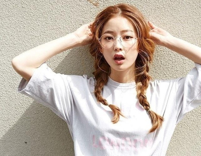 Để kiểu tóc tết như này chắc chắn nàng xinh chẳng kém gái Hàn đâu