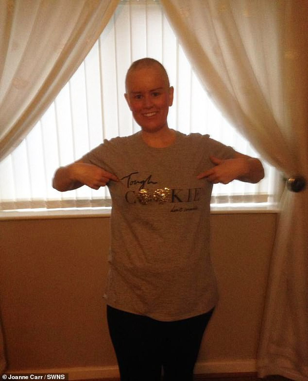 lan cuoi hoa tri lan cuoi hoa tri