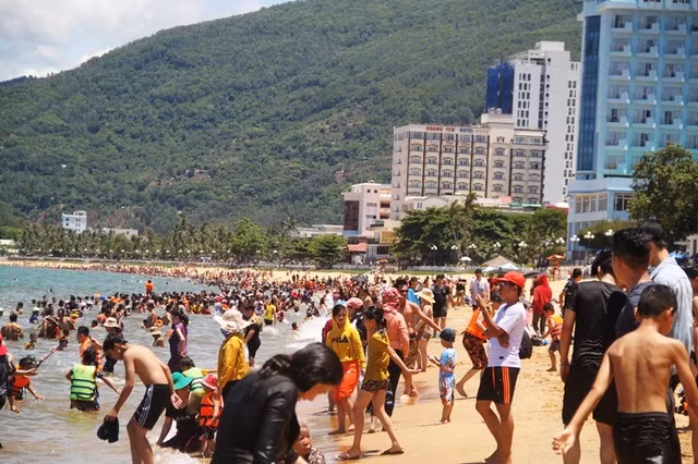 Sớm dời 3 khách sạn che khuất tầm nhìn ra biển Quy Nhơn - 2