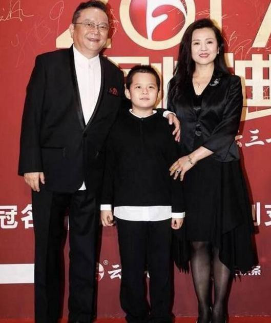 Chiêm ngưỡng cơ ngơi khủng sánh ngang bảo tàng của “Hòa Thân” Vương Cương - Ảnh 9. Chiêm ngưỡng cơ ngơi khủng sánh ngang bảo tàng của “Hòa Thân” Vương Cương - Ảnh 9.