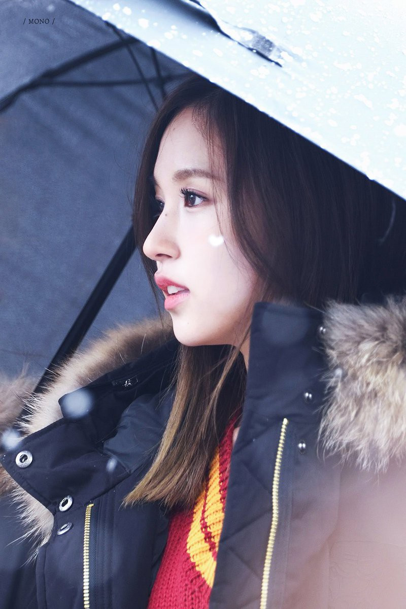 Chỉ cần thay đổi kiểu tóc, loạt mỹ nhân Hàn thay đổi ngoại hình 180 độ ảnh 15 Empty