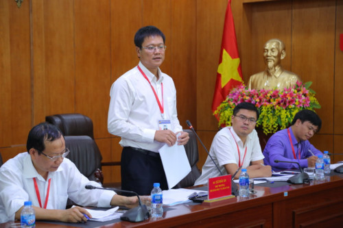 Thứ trưởng Lê Hải An phát biểu tại buổi làm việc với BCĐ thi THPT tỉnh Cao Bằng Thứ trưởng Lê Hải An phát biểu tại buổi làm việc với BCĐ thi THPT tỉnh Cao Bằng