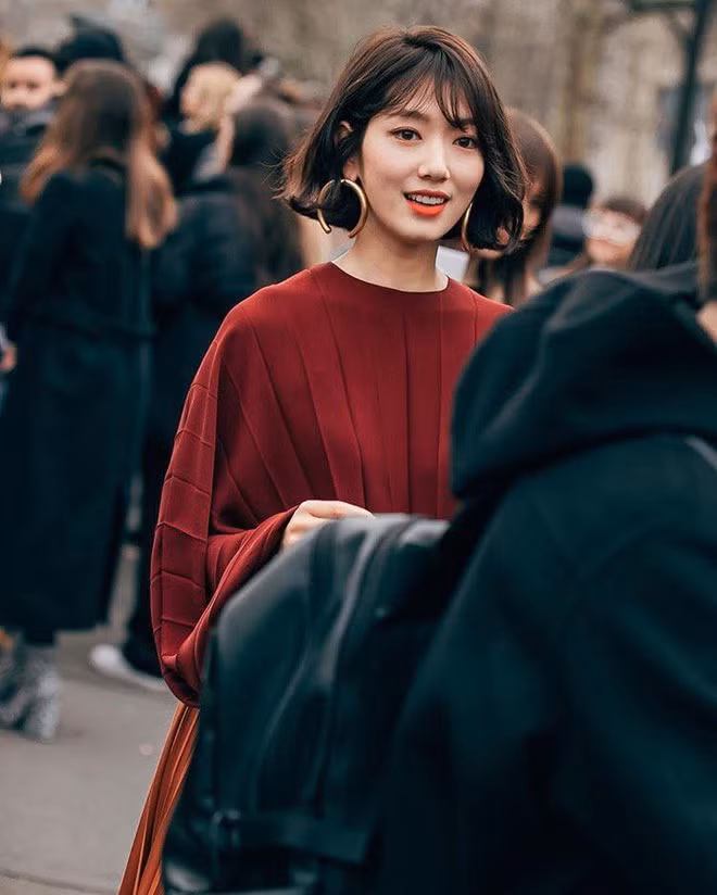 Chỉ cần thay đổi kiểu tóc, loạt mỹ nhân Hàn thay đổi ngoại hình 180 độ ảnh 4 Empty