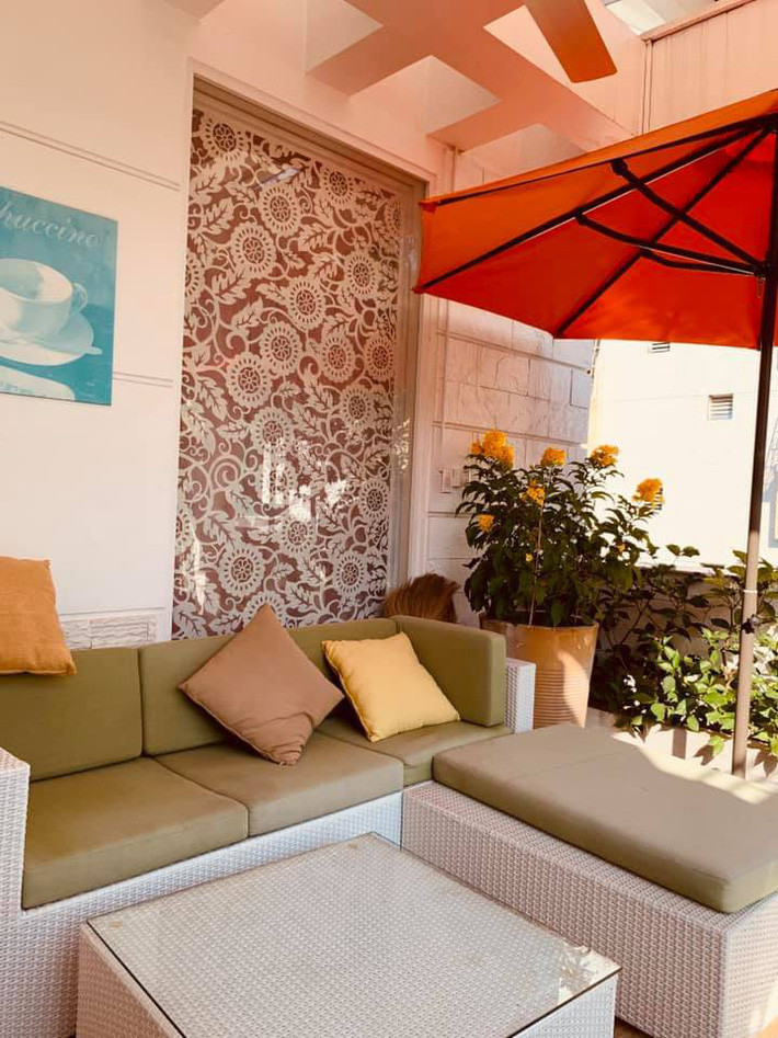 Ngất ngây trước vẻ đẹp biệt thự ngập tràn thiên nhiên của nữ ca sĩ Vy Oanh - Ảnh 8. Ngất ngây trước vẻ đẹp biệt thự ngập tràn thiên nhiên của nữ ca sĩ Vy Oanh - Ảnh 8.