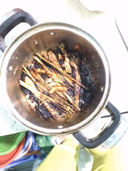 Sả hấpxương gà.